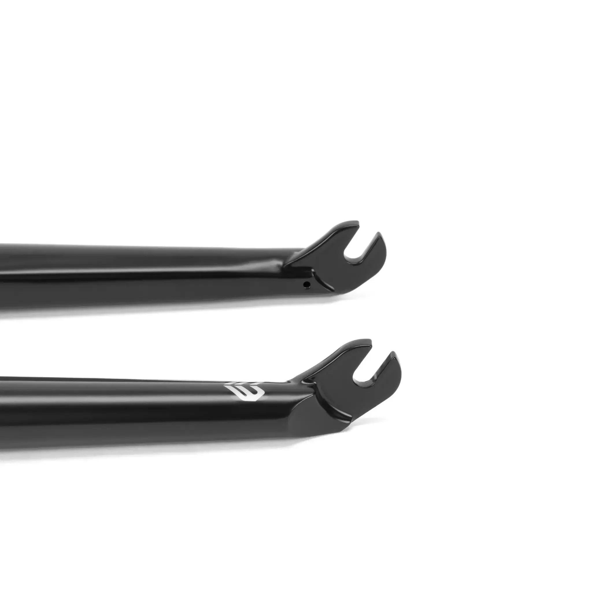 Storm Hydro 15 Fork - Image 6